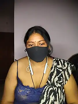 Telugu--Nadhini143 live cam on StripChat