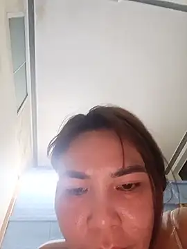 Luka-baby live cam on StripChat