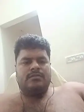 yourmlll live webcam