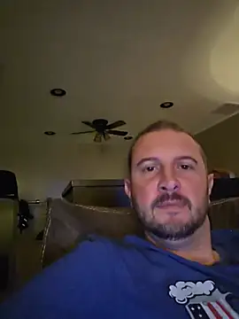 MrMechanic40 live cam