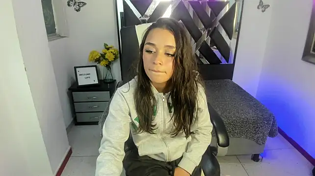 Melissa_angelss live cam on StripChat