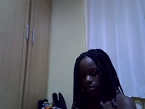 lovely_maya1