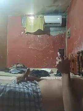 Comandante06 live cam on StripChat