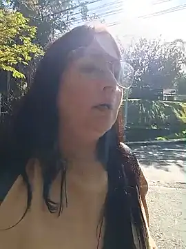 SaloGray8 live cam on StripChat