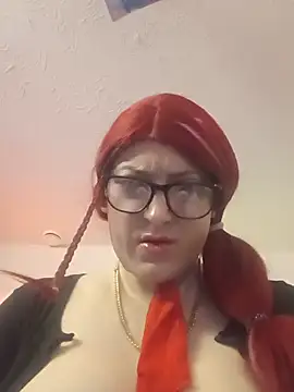 sissytrapdolly24 webcam model