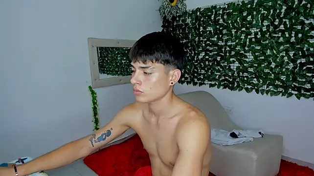 The_beby_guy in webcam