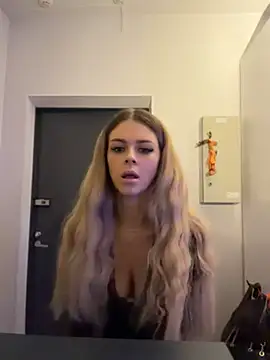 Love_Bri webcam