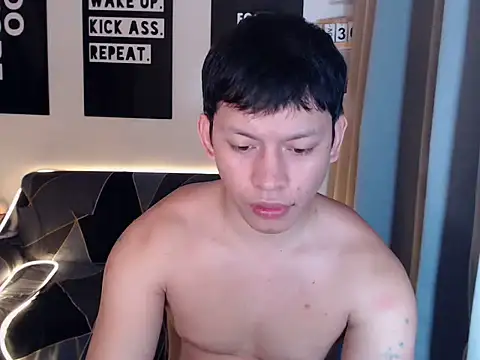 _Froyyy live cam on StripChat
