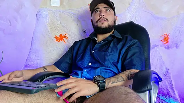 Marcus_Aress777 in webcam