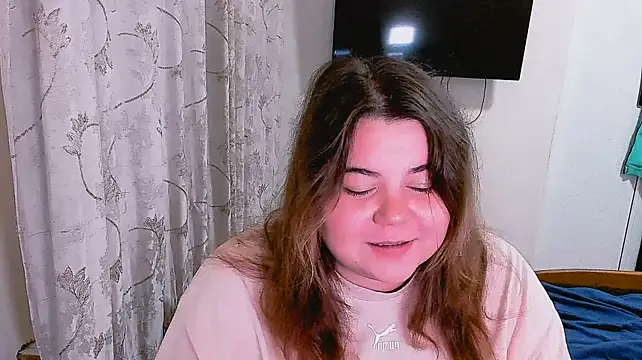 Kira_Magni live cam