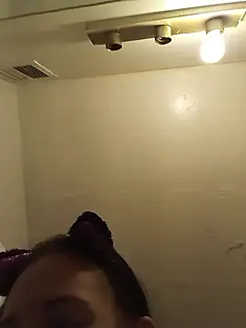prettyalizae, modèle webcam