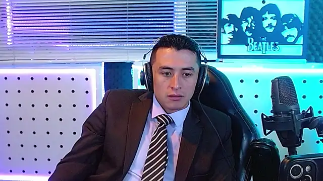 Godofcumxxx webcam model