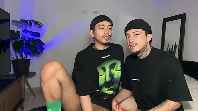 Noah_and_Steven, modèle webcam