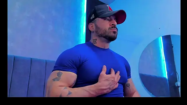 dennis__coxx live cam on StripChat
