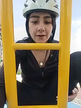 CAROLINE__07