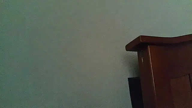 Yournaughty — вебкам-модель