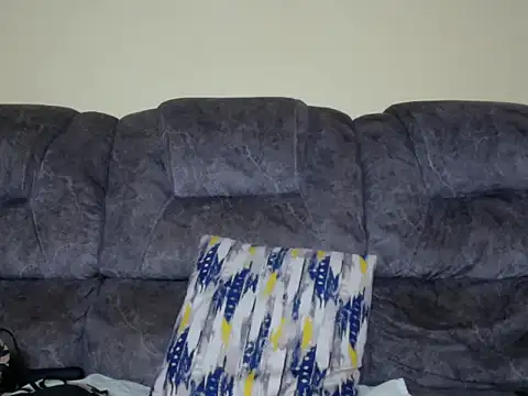lilpretty live cam on StripChat