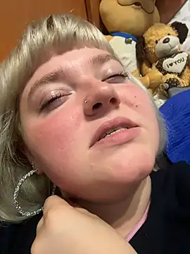 LoloMensens live sex cam