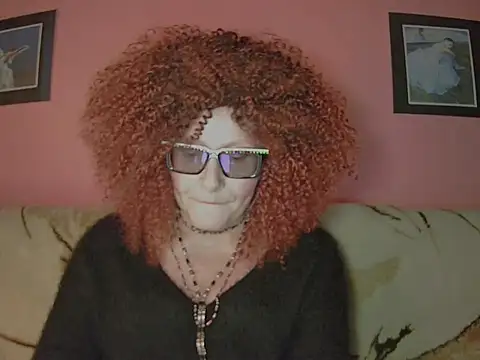 ChristineLovely in webcam