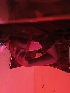 MidnightKings_ webcam model
