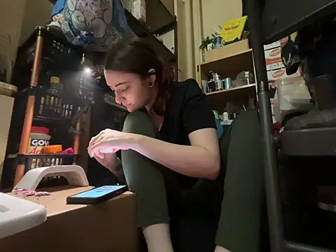 Snowbunnycake_131 live cam