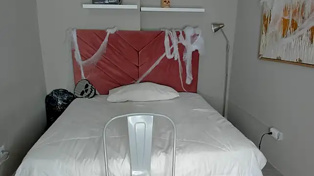 Yintaish, modèle webcam