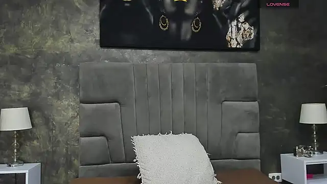 Adrien_Monteiro, modèle webcam