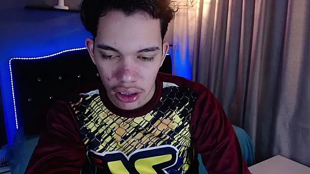 haku_nayro, modelo webcam