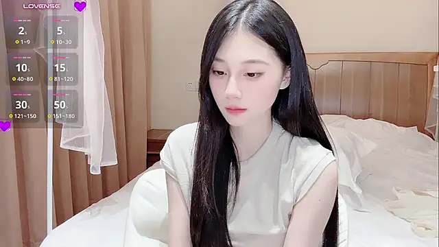 lris-Beauty live cam on StripChat