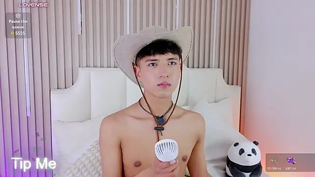 Keen_Nico live sex cam