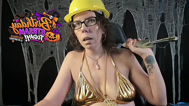 SaraDesirexo, modèle webcam