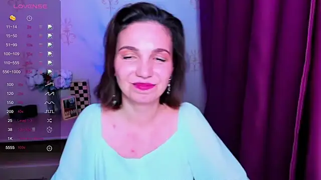 Webcam-Model KindHazelHere_