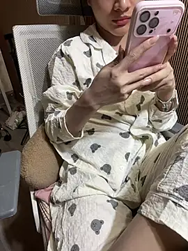 Webcam-Model Mina048