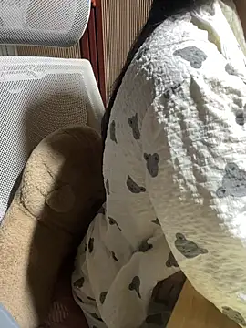 Mina048 webcam model