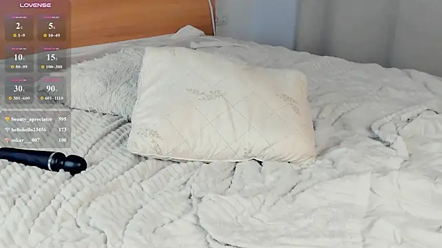 CleotildePiel webcam model