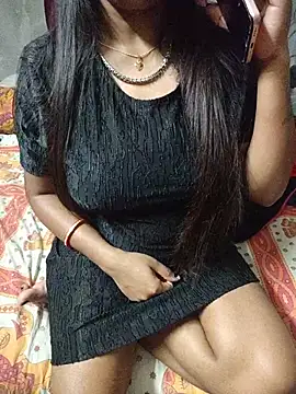 ratri893 in webcam