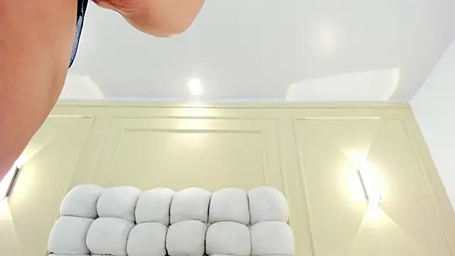 LUCI_COLINS
