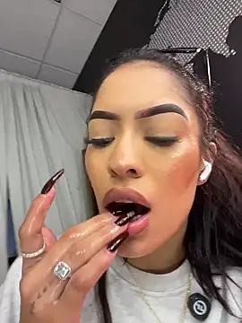 Webcam-Model MystiqueXXX