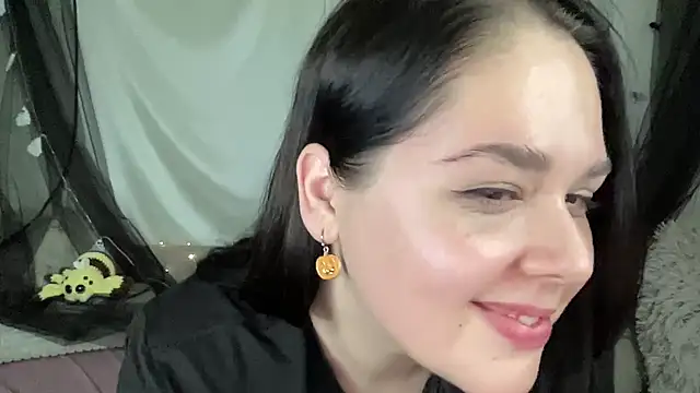 IvyLebelly live cam on StripChat