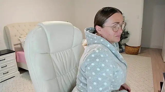 Vika73 in webcam