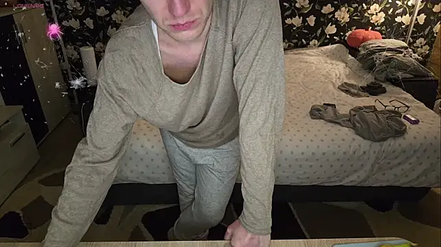 Vuitton live sex cam