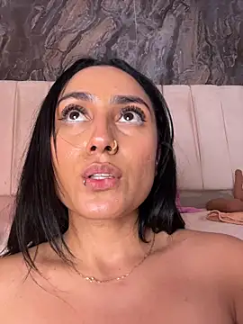 Webcam en directo de la chica lia_sofiia