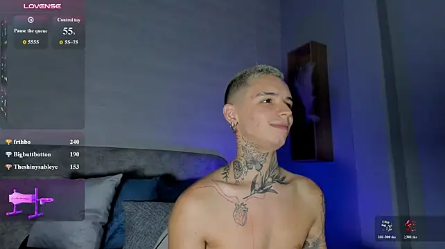 Ian_Castillo_ live cam