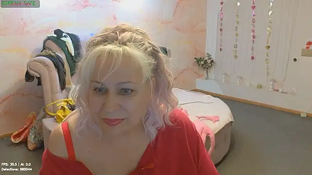 Penelope_Pinky