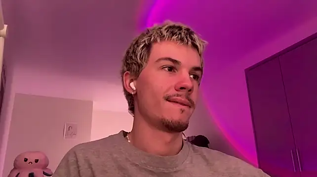Jeremy1Scott live cam