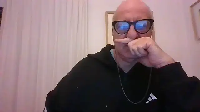 ANONIMO7735 webcam
