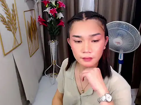 expensive_nadia