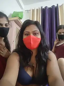 cutee__crazy in webcam