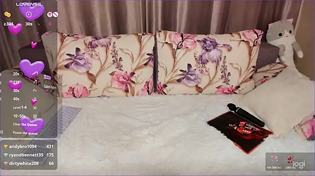 AmeliaSweety_ live cam on StripChat