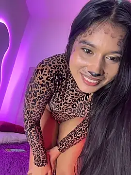 RosieChell_ live cam